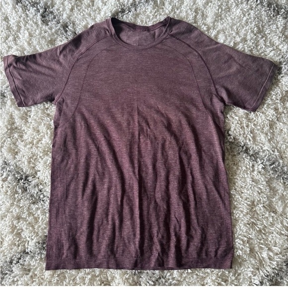 Lululemon Metal Vent Tech Short Sleeve Black Cherry / Black Cherry. Size large. - Picture 1 of 3